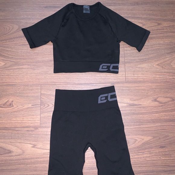 ECHT arise comfort black set